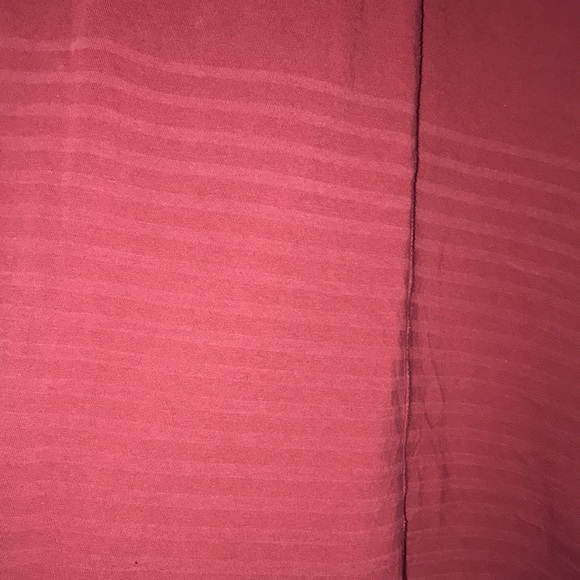 Women’s Hi-Low Maternity Top - Picture 2 of 7